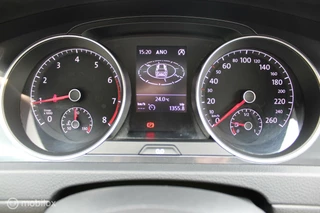 Volkswagen Golf Volkswagen Golf Variant 1.0 TSI Trendline Business, Pdc Voor + achter + Trekhaak, Navi + app Connect, Cruise, Clima, LMV - afbeelding nr 21