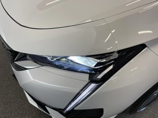 Peugeot 308 Peugeot 308 1.2 PureTech GT Climate control Adaptive cruise control Parkeersensoren Achteruitrijcamera Navigatie Voorstoelen verwarmd LED Apple Carplay/ Android Auto - afbeelding nr 25