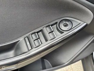 Ford Focus Ford Focus 1.0 Titanium Edition vol opties LED NAVI LMV - afbeelding nr 13