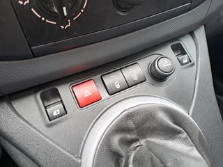 Citroën Berlingo Citroën Berlingo 1.6 HDI 75 Club | Airco | Cruise | Navi | 3-zits | Marge | - afbeelding nr 12