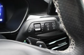 Ford Focus Ford Focus Wagon 2.3 EcoBoost ST-3 | Automaat 280pk! | Dubbele Wielset | Panoramadak | Winter Pack | Adaptive cruise control | Adaptive LED | Head up Display | Camera | - afbeelding nr 25