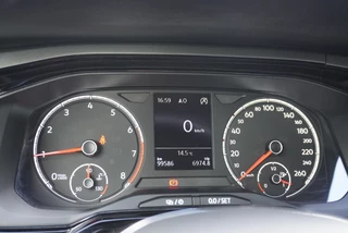 Volkswagen Polo Volkswagen Polo 1.0 TSI Comfortline CarPlay | Navigatie | LM-velgen | NAP - afbeelding nr 7
