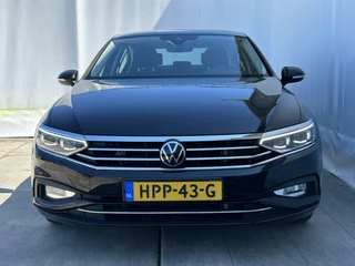 Volkswagen Passat Volkswagen Passat 1.5 TSI 150pk Business FULL LED I NAVI + CAMERA I ELEC. KLEP I DEALER O.H. - afbeelding nr 3