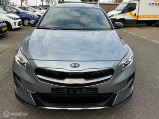 Kia XCeed Kia XCeed 1.6 GDi PHEV ExecutiveLine 55 km volledig elect rijden / Hybride , Panorama Dak, 18 inch velgen , electr. stoelen , electr. kofferklep , Lane assist , Dodehoek assistent  , lage km stand , fab. garantie - afbeelding nr 8