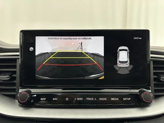 Kia ProCeed Kia ProCeed 1.5 T-GDi MHEV GT-Line Edition Aut. *PANO | SPORT-SEATS | NAVI-FULLMAP | CAMERA | ECC | PDC | CRUISE | 17''ALU* - afbeelding nr 13