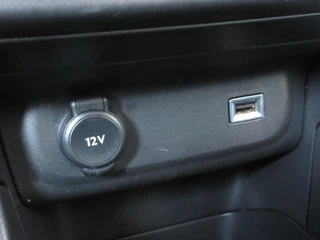 Citroën C3 Citroen C3 1.2 PureTech Shine Airco 5 Deurs Carplay - afbeelding nr 23