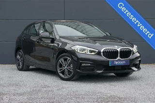 BMW 1 Serie BMW 1-serie 118i Sport Line Business Ed. - afbeelding nr 1
