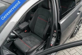 Volkswagen Golf Volkswagen Golf 2.0 TSI GTI Performance Pano DSG Alcantara - afbeelding nr 29