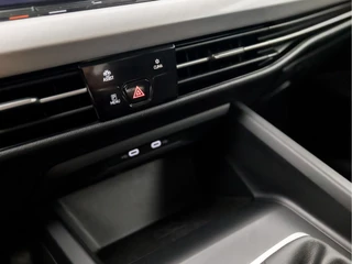 Volkswagen Golf Volkswagen Golf 1.0 TSI Sport (APPLE CARPLAY, GROOT NAVI, MEMORY SEATS, ALCANTARA, CAMERA, SPORTSTOELEN, KEYLESS, LM VELGEN, LED KOPLAMPEN, NIEUWSTAAT) - afbeelding nr 9