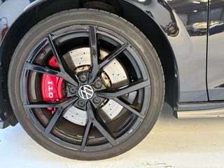 Volkswagen Golf Volkswagen GOLF 2.0 TSI GTI CLUBSPORT 300pk panorama - afbeelding nr 11