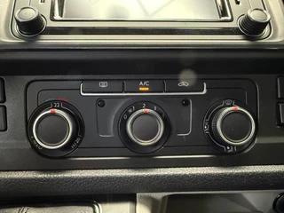 Volkswagen Transporter Volkswagen Transporter 2.0 TDI L2H1 Automaat | Airco | Marge | Trekhaak - afbeelding nr 18
