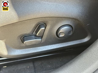 Jeep Renegade Jeep Renegade E-Hybrid S 1.5 130PK DCT | Leer | Camera | 19