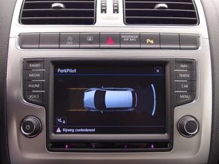 Volkswagen Polo AUTOMAAT / CAMERA / CARPLAY / NAVI / DAB+ / PDC / BLUETOOTH / CRUISE / NL-AUTO - afbeelding nr 29