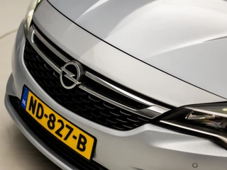 Opel Astra Opel Astra Sports Tourer 1.4 Innovation 150Pk Automaat (APPLE CARPLAY, GROOT NAVI, CLIMATE, CAMERA, LEDER, SPORTSTOELEN, ADAPTIVE CRUISE, PARKEERSENSOREN, LANE ASSIST, NIEUWE APK, NIEUWSTAAT) - afbeelding nr 39