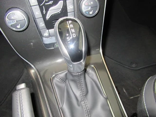 Volvo V40 Volvo V40 1.5 T2 Automaat Polar+ Navigatie, stoelverwarming - afbeelding nr 3