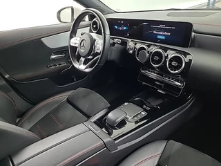 Mercedes-Benz CLA Mercedes-Benz CLA-klasse 180d Aut. Business Sol. AMG | Navi | Camera | CarPlay | - afbeelding nr 6