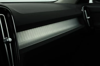 Volvo XC40 Volvo XC40 1.5 T4 Recharge Inscription Expression | Carplay |  Camera | Navigatie | Full LED | Parkeerverwarming | PDC | Climate control - afbeelding nr 22