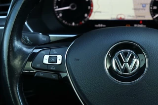 Volkswagen Tiguan Allspace Volkswagen Tiguan Allspace 1.4 TSI / 7 Persoons / LED / 150PK / Pano / Virtual Cockpit / 360 Camera / Cruise / 19