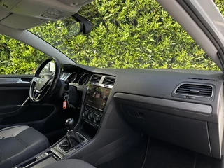 Volkswagen Golf Volkswagen Golf 1.4 TSI Highline Business R, NAVI, R-LINE CRUISE, ECC-AIRCO, CARPLAY, DYNAMISCH LED, PARKEERSENSOREN, LICHTMETAAL 17 - afbeelding nr 43