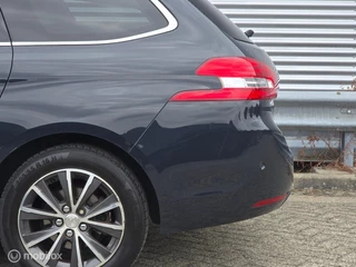 Peugeot 308 Peugeot 308 SW 1.2 PureTech Allure | Pano | Airco | Navi - afbeelding nr 38