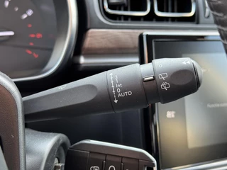 Citroën C3 Citroen C3 1.2 PureTech Shine 1e Eigenaar,Camera,Trekhaak,Navi,Clima,Cruise,Pdc,Lmv,N.A.P,Weinig Km,Apk tot 11-2025 - afbeelding nr 22
