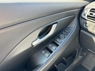 Hyundai i30 Hyundai i30 1.0 T-GDI MHEV 120pk Comfort | Camera - afbeelding nr 15