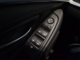 BMW 5 Serie BMW 5 Serie 5 SERIE 520I Eecutive / Trekhaak / Leder / NL Auto - afbeelding nr 37
