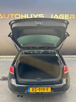 Volkswagen Golf Volkswagen Golf 1.4 TSI ACT Connected Series - afbeelding nr 15