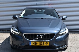 Volvo V40 Volvo V40 2.0 D2 NORDIC+ / P.CAM. / STOEL+VOORRUIT VERW. / STANDKACHEL - afbeelding nr 6