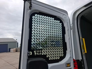 Ford Transit Ford Transit 350 2.0 TDCI L2H2 Trend AIRCO / CRUISE CONTROLE / EURO 6 / TREKHAAK - afbeelding nr 16