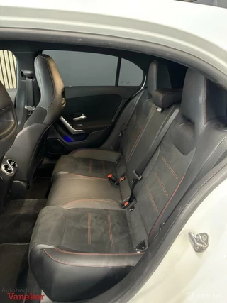 Mercedes-Benz A-Klasse Mercedes A-klasse 250e AMG Line|Parelmoer|Night|Pano|Carplay|Dealer onderhouden - afbeelding nr 25