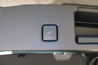 Ford Kuga Ford Kuga 2.5 PHEV Active X Nieuw Voorraad | Trekhaak | Winterpakket | Technology pack | BLIS | Navigatie | Head-up - afbeelding nr 56