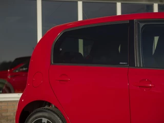 SEAT Mii SEAT Mii 1.0 Style Connect | Navi | Cruise Control | Airco | Elektr.ramen | Lichtmetalen velgen | Parkeersensoren - afbeelding nr 24