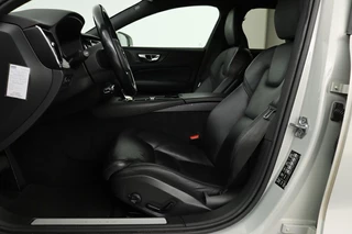 Volvo V60 Volvo V60 2.0 T6 Recharge AWD Inscription | Trekhaak |  Stoel & stuurverwarming | Leder | Camera | Adaptive cruise | Carplay | Memory - afbeelding nr 4