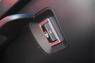 BMW 4 Serie BMW 4 Serie Coupé 420i High Executive Sport Line | NL-Auto | Headup | Harman/Kardon | DAB | Camera | Vol Leder | Full LED | Onderh.historie - afbeelding nr 47