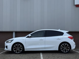 Ford Focus Ford Focus Automaat 1.5 EcoB. ST L. Bns - afbeelding nr 2