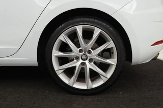 SEAT Leon SEAT Leon 1.4 TSI FR | Panoramadak | Stoelverwarming |  Carplay | Alcantara | Full LED | Navigatie | Sportstoelen | PDC | Climate control - afbeelding nr 30