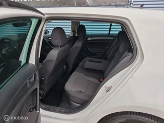 Volkswagen e-Golf Volkswagen e-Golf 136pk. Virtual, Camera, PDC v+a, Keyless - afbeelding nr 17
