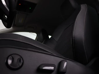 SEAT Leon SEAT Leon 1.4 TSI e-Hybrid PHEV | Stoel & stuurverwarming |  Leder/Alcantara | Carplay | Camera | Navigatie | Memory | Park Assist | Full LED - afbeelding nr 6