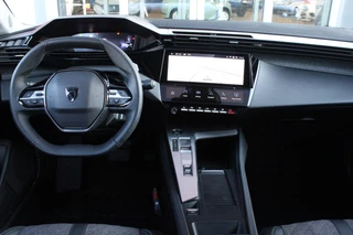 Peugeot 408 Peugeot 408 1.2 130PK AUTOMAAT ALLURE | NAVIGATIE | DRAADLOZE APPLE CARPLAY/ANDROID AUTO | LED KOPLAMPEN | ACHTERUITRIJ CAMERA | CLIMATE CONTROL | CRUISE CONTROL | KEYLESS ENTRY/START | - afbeelding nr 7