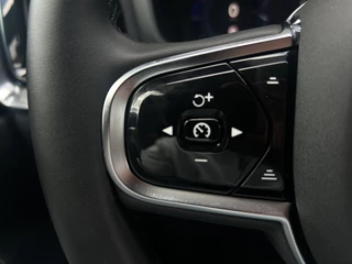 Volvo V60 Volvo V60 2.0 T6 Plug-in hybrid AWD Plus Dark 350pk - afbeelding nr 20