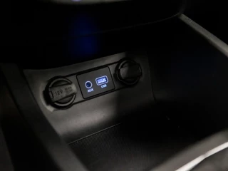 Hyundai i20 Hyundai i20 1.0 T-GDI Active Sport (NAVIGATIE, CLIMATE, STOELVERWARMING, GETINT GLAS, SPORTSTOELEN, LM VELGEN, PARKEERSENSOREN, CRUISE, NIEUWE APK, NIEUWSTAAT) - afbeelding nr 25