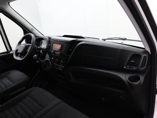 Iveco Daily Iveco Daily 35C16 Bakwagen+Laadklep | 3500Kg Trekhaak !! | Airco | 3-Persoons | 750Kg Laadklep - afbeelding nr 19