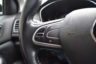 Renault Mégane Renault Mégane 1.5 DCI BOSE, Navi, Camera, Cruise - afbeelding nr 14