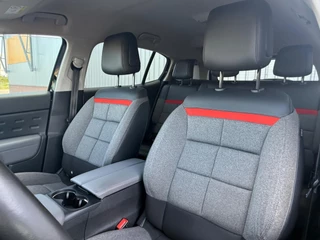Citroën C5 Aircross Citroen C5 Aircross 1.2 130PK Shine | Perla Nera Black | AppleCarplay/Digitale cockpit/NAV/PDC - Chique! - afbeelding nr 10