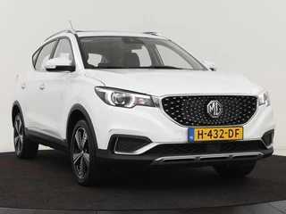 MG ZS EV MG ZS EV Luxury 45 kWh | Panoramadak | Leder |  Stoelverwarming | Carplay | Adaptive cruise | Camera | Keyless | Full LED | Navigatie - afbeelding nr 34