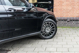 Mercedes-Benz GLC Mercedes GLC-klasse 250 4MATIC AMG Pano / Burmester / Trekhaak - afbeelding nr 27