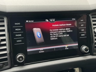Škoda Kodiaq Skoda Kodiaq 1.5 TSI Sportline Automaat | Trekhaak uitklapbaar | Navigatiesysteem | Stoelverwarming | Stuurverwarming | Getint glas | Cruise control | 20 inch lichtmetalen velgen | Achteruitrijcamera | Parkeersensoren voor en achter - afbeelding nr 22