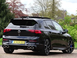 Volkswagen Golf Volkswagen Golf 2.0 TSI R 319PK R20 4MOTION 2022 / LED - afbeelding nr 49