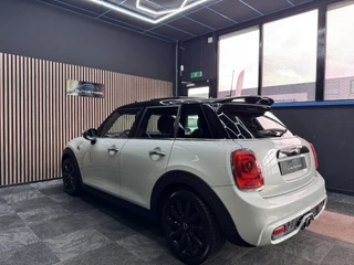 MINI Cooper S Mini Mini 2.0 Cooper S Chili Serious Business John Works pakket 1e Eig pano headup navi leder Voll opties - afbeelding nr 8
